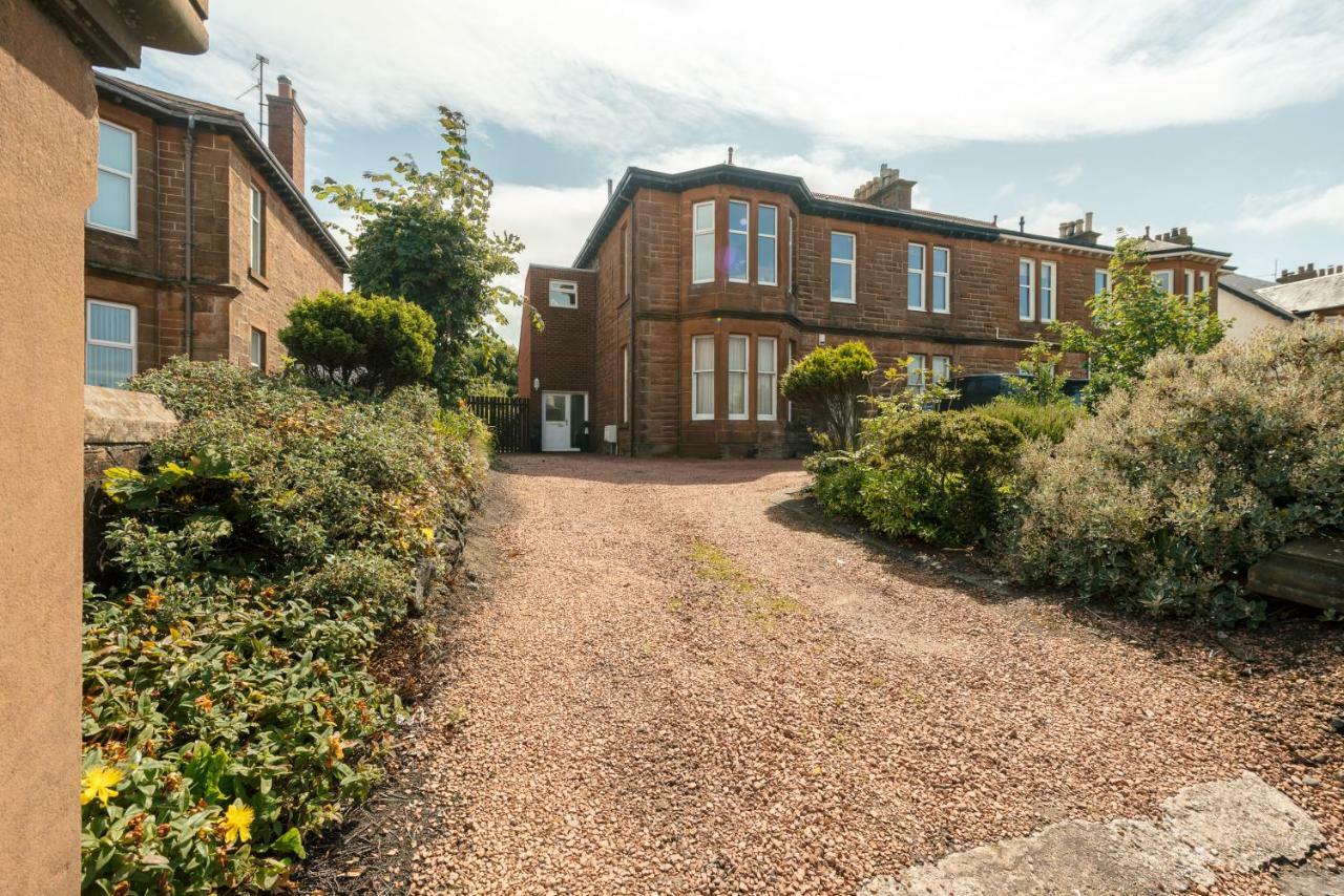 Arran View Apartment Престуик Екстериор снимка