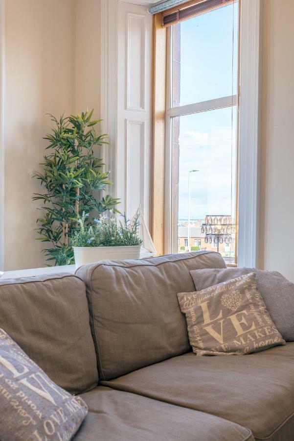 Arran View Apartment Престуик Екстериор снимка